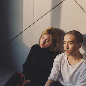 揉我的胸 ～阿～
